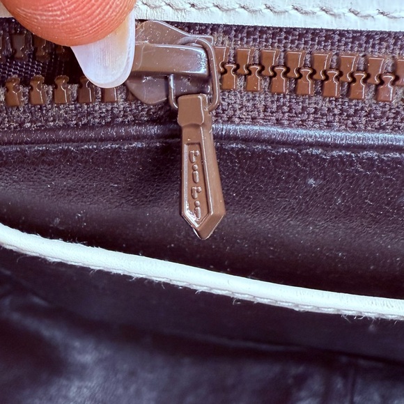 VTG 70s Bally International Cream Leather Shoulder Bag Italy Made Gold Hardware - Picture 9 of 13